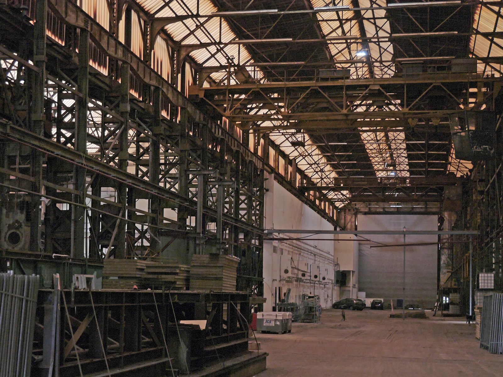 A cutting machine set up on the workshop floor.